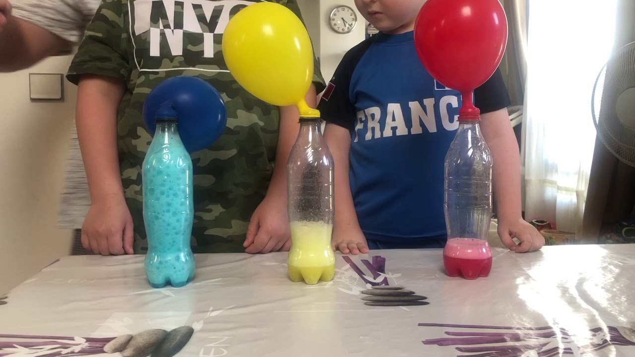 Expérience : Gonfler des ballons avec du vinaigre d’alcool et du bicarbonate