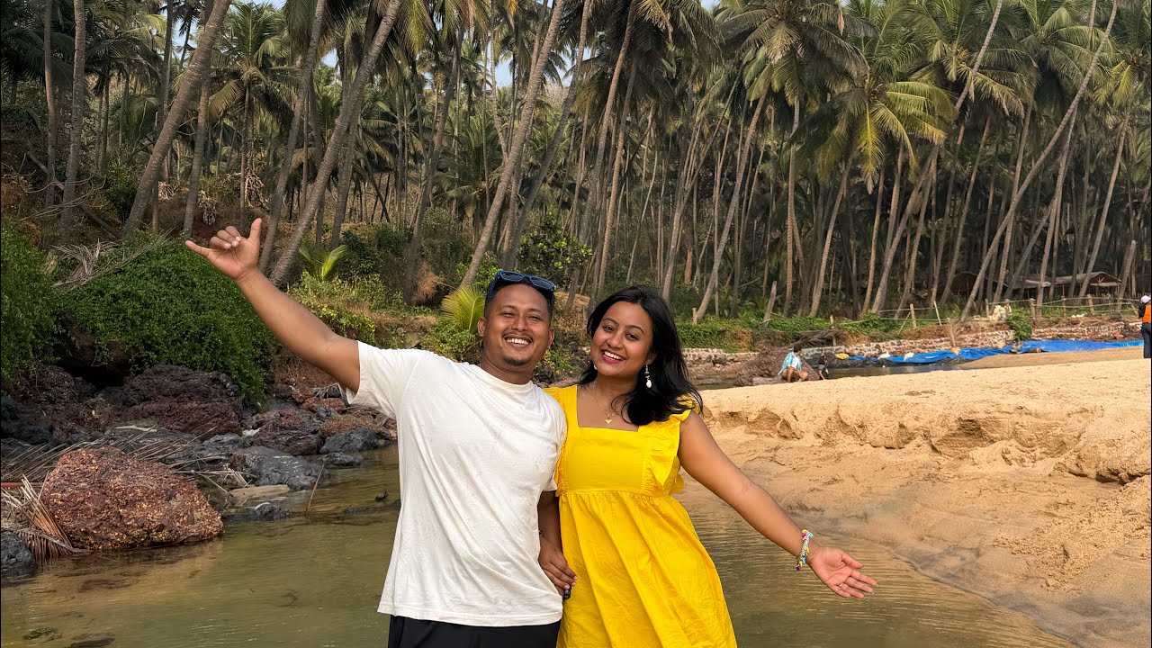 Goa part 3 (cabo de rama beach ,Anjuna flea market, mall de goa)
