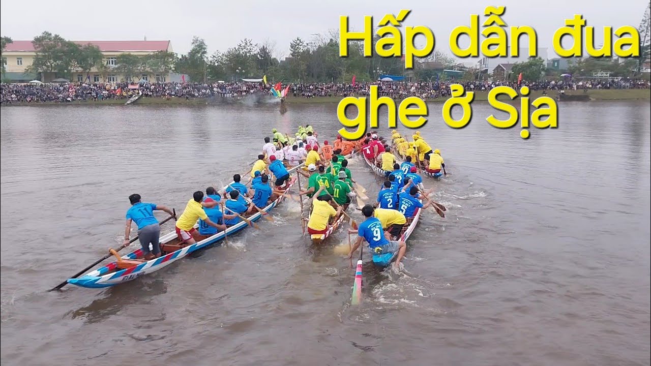 Hấp dẫn xem đua ghe ở sông Sịa (xã Quảng Điền) sáng nay