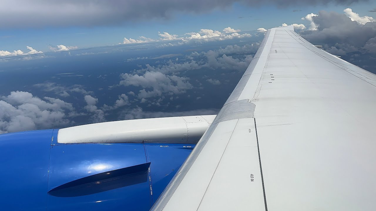 4K | United Airlines Boeing 767-400ER ROCKET Takeoff From San Juan International Airport