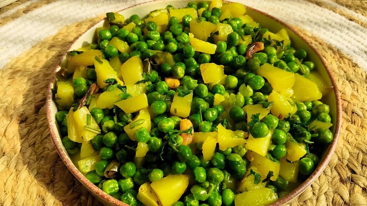 🫛आलू मटर घुघरी यूपी स्टाइल स्वाद🫛 ✨Winter special #ghughri #ytshorts #shorts #cookingvideo 