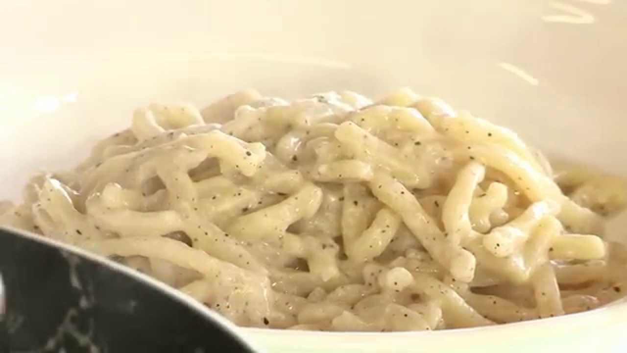 TONNARELLI CACIO E PEPE - Video ricetta - Grigio Chef