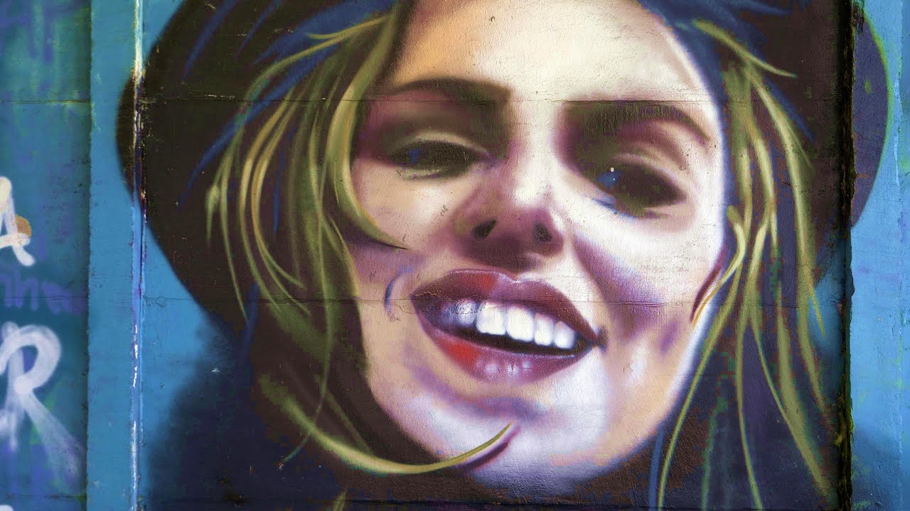 Camp Hitfeld - Graffiti meets Heavy Metal meets Lost Place - UHD 4K HLG HDR 10 Bit