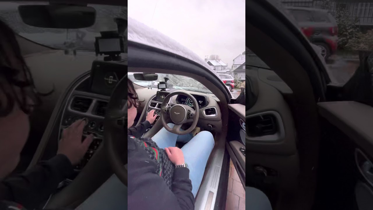 Aston Martin DB11 v12 start up and Rev Valves open