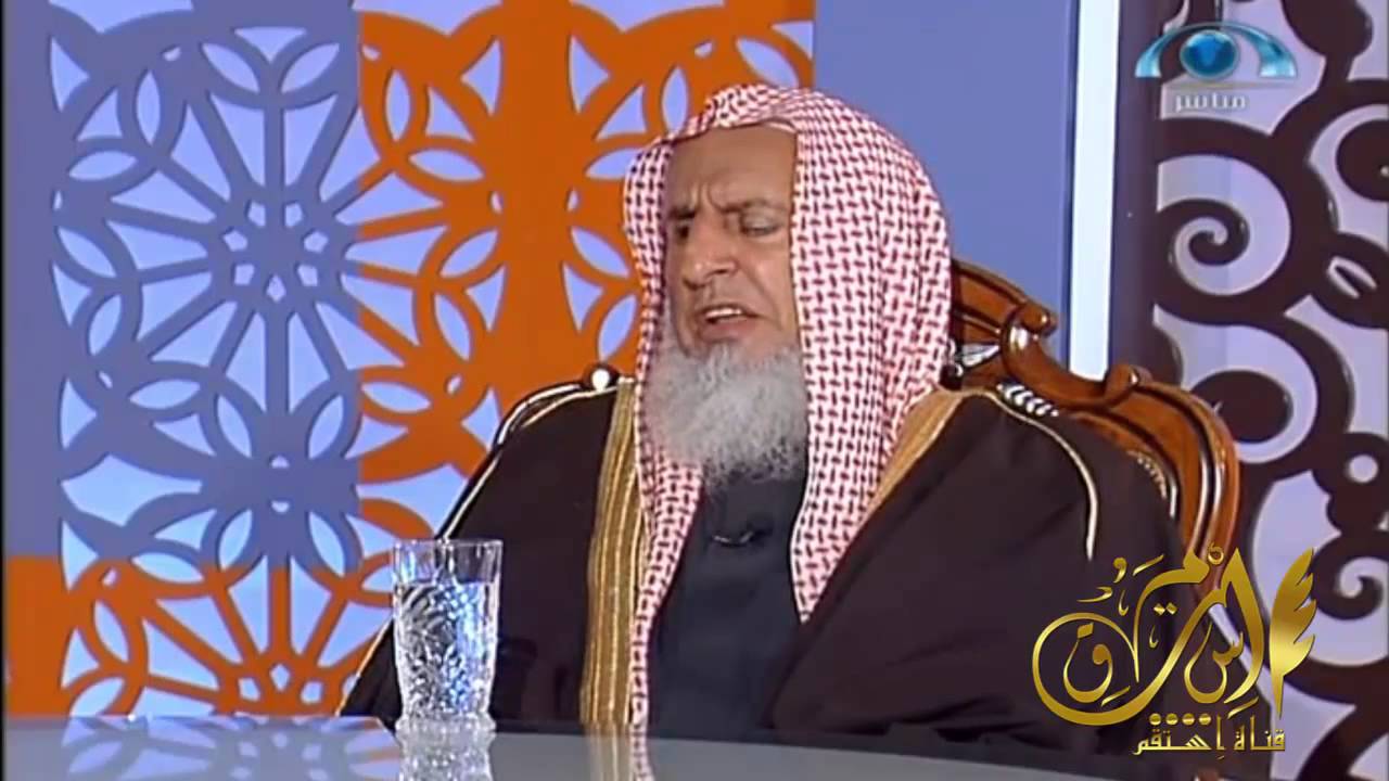 حُكم قراءة الفاتحة في حق المأموم للشيخ عبد العزيز آل شيخ| مع سماحة المُفتي