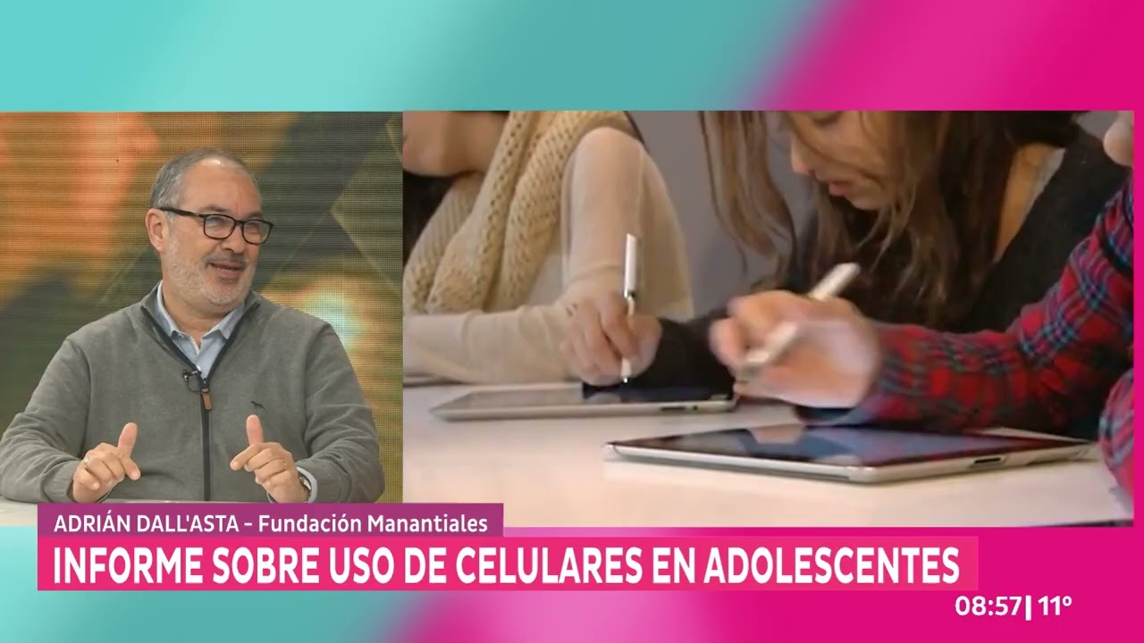 Tecnoadicci&oacute;n en las aulas: 65% de los adolescentes usa el celular para fines no acad&eacute;micos