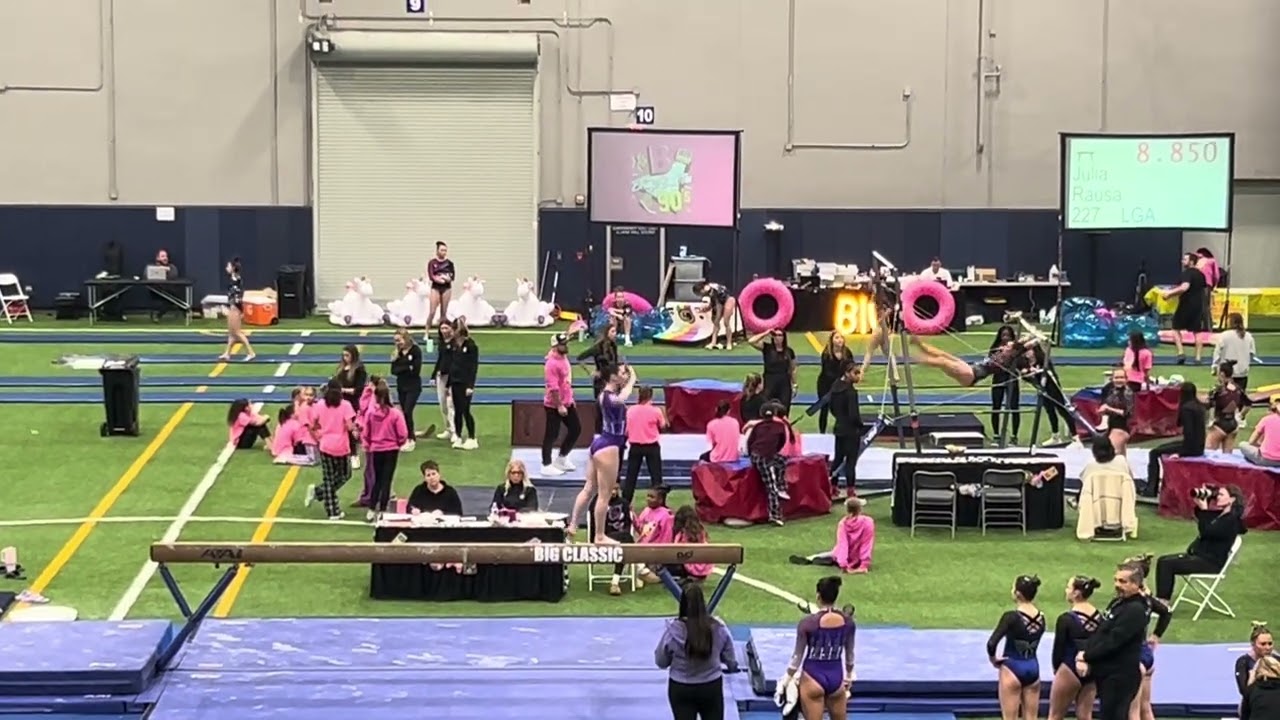 Natalia Nazzal c/o 2027 - L10 Beam - BIG Classic - 9.375 1st Place