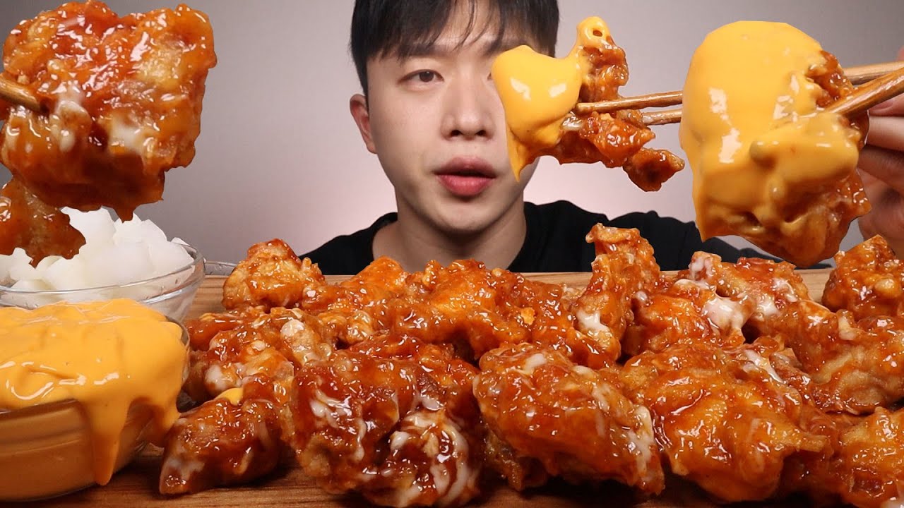프리토스 치즈소스에 처갓집 슈프림 양념치킨 듬뿍 찍어먹기 ㆍASMR SWEET SPICY CHICKEN MUKBANG EATING SHOW 먹방