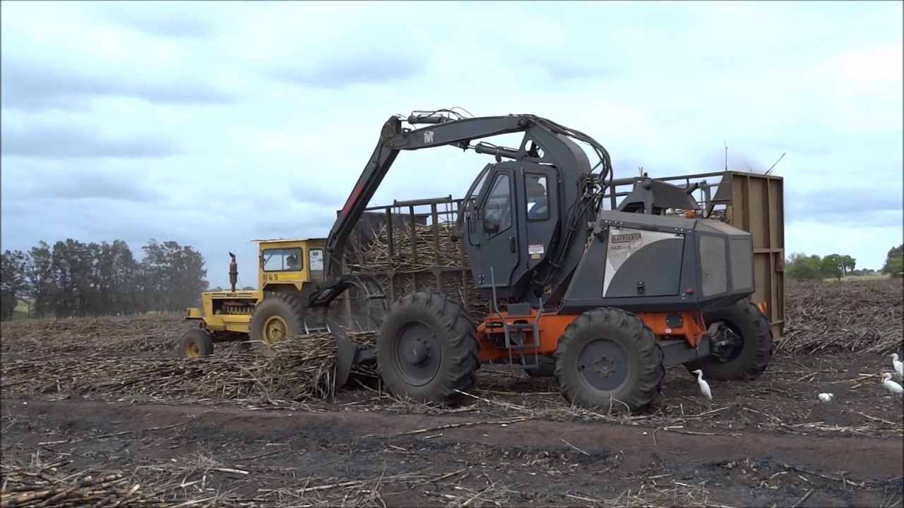 Matriarch Equipment ULTECO 6 Sugarcane Slew Loader - Swaziland