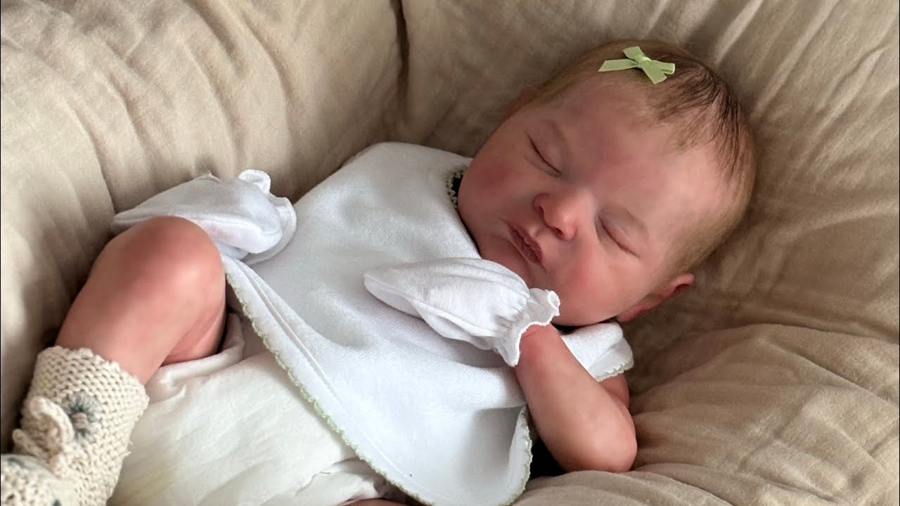 How to Dress a Reborn Baby 👶 | Cece & Ted Small Haul Try-On 🌸✨