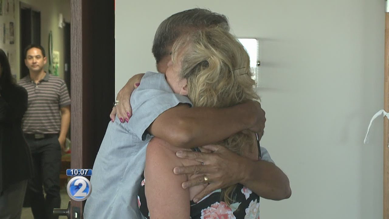 Hawaii liver transplant recipient meets donor's family