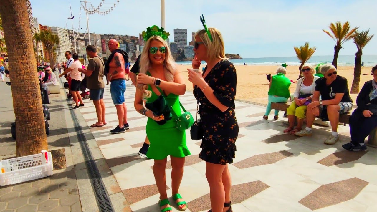 BENIDORM 💚 Saint Patrick's WEEKEND March 2023 Costa Blanca SPAIN 4K