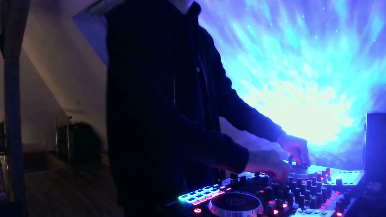 Sunday Night Mix @ Home - 01.02.2026