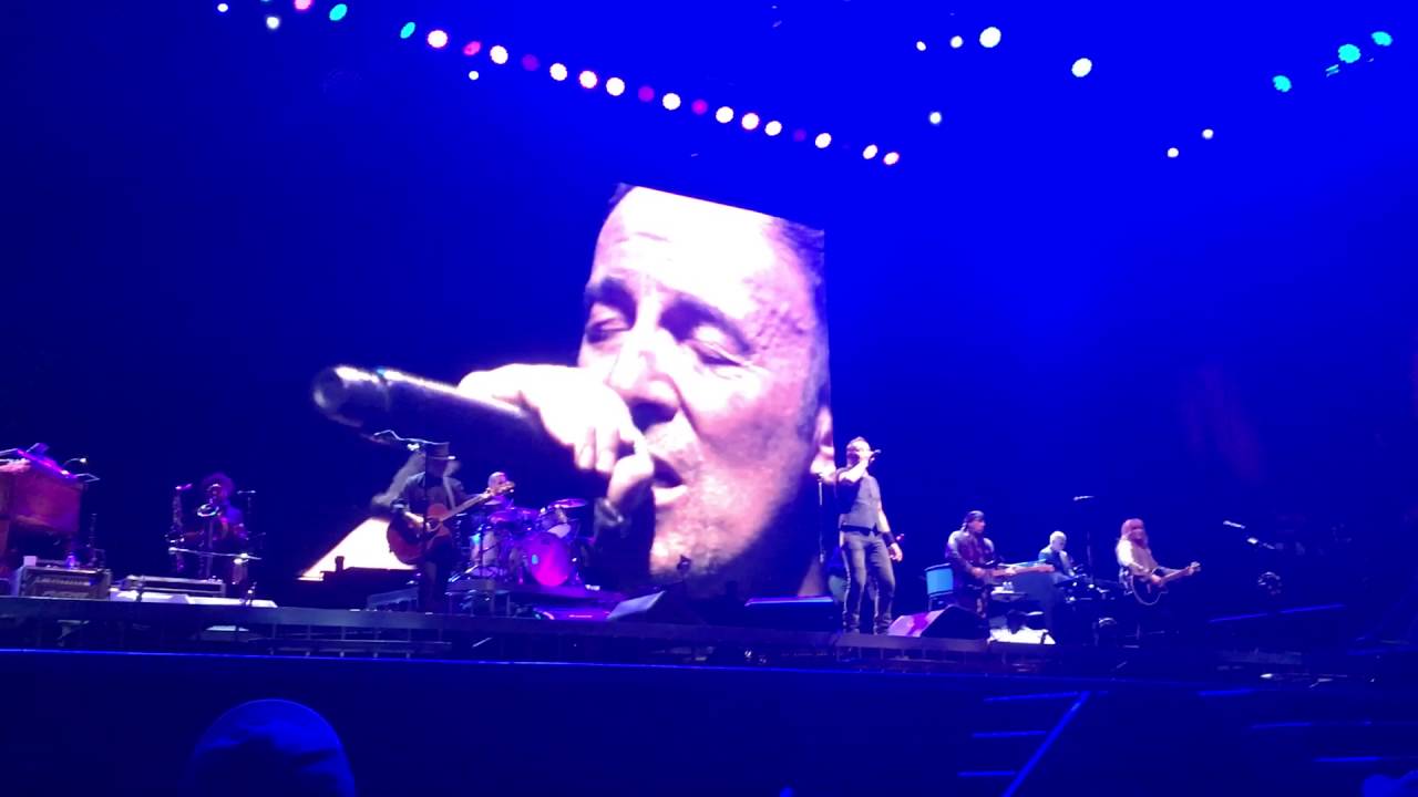 Bruce Springsteen & The E Street Band - My Hometown  2016-08-23