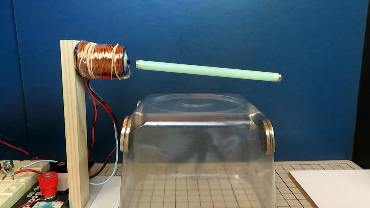 磁気浮上装置・ペンシル型支え無し    Magnetic Levitating Pencil without Prop