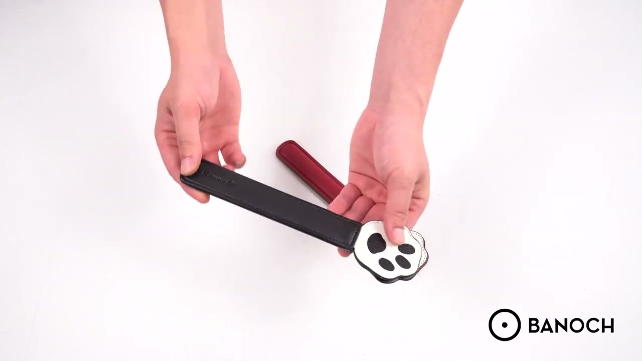 Banoch | Paddle cat paw | BDSM