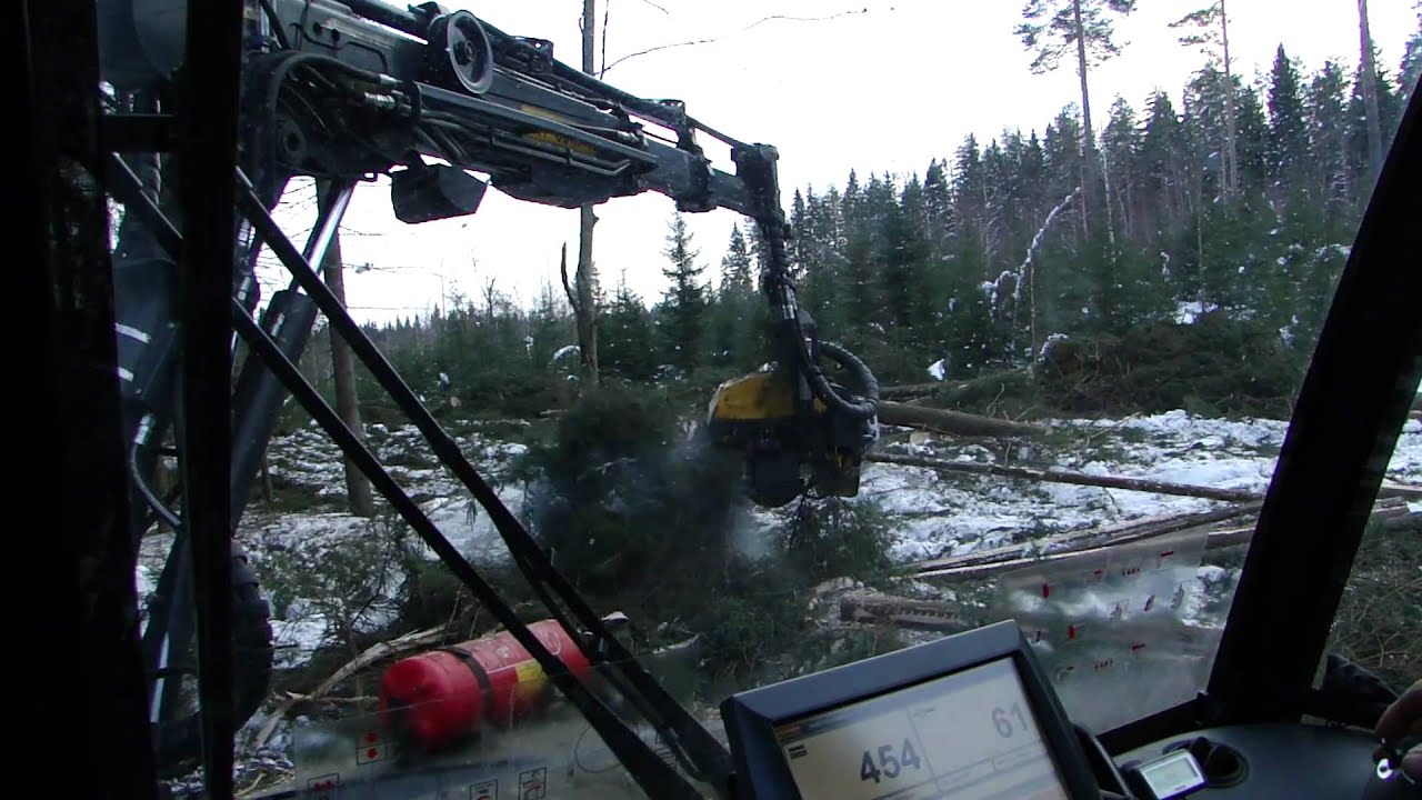 ponsse ergo c4 h7 kopista. Hyvää kuusi aukkoa.
