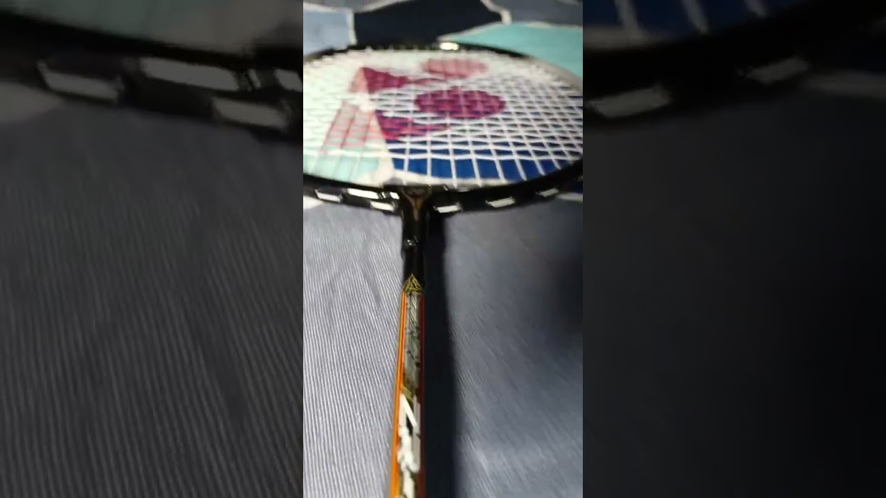 Yonex zr 100 light
