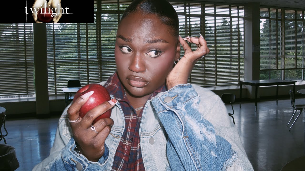ASMR | POV: You're The New Girl In TWILIGHT After Bella...