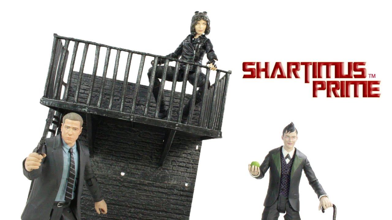 Gotham Wave 1 Jim Gordon Selina Kyle and The Penguin Diamond Select Toys TV Series Aciton Figure Rev