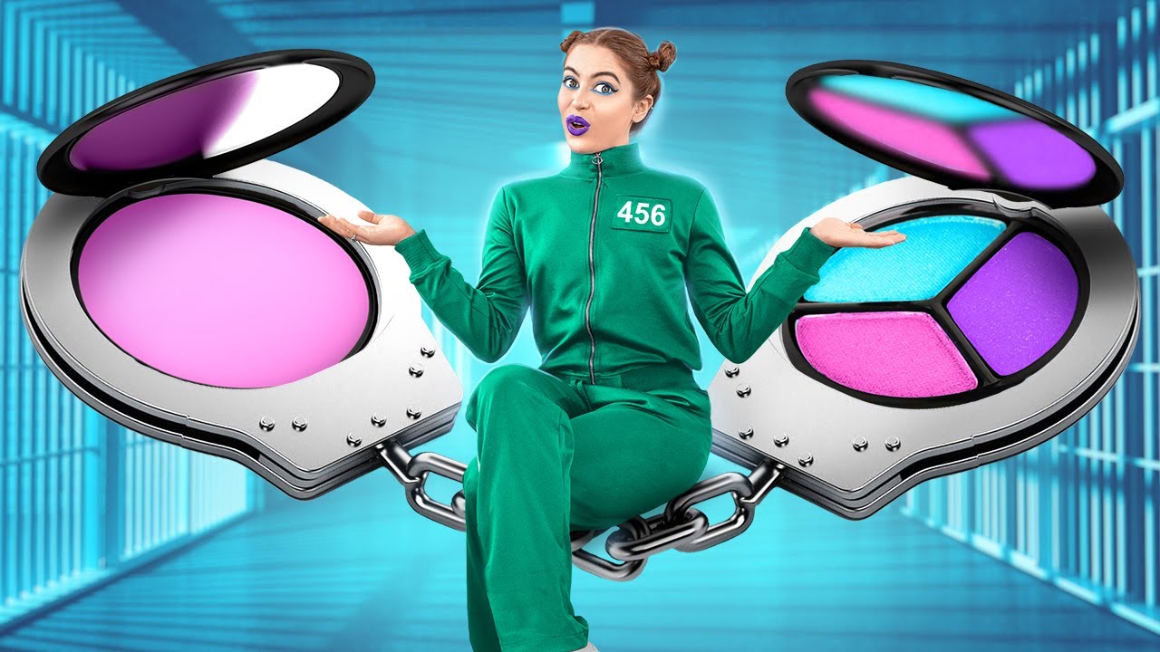 CRAZY WAYS to SNEAK MAKEUP EVERYWHERE||Weird JAIL Situations and Cool Hacks by 123 GO! CHALLENGE