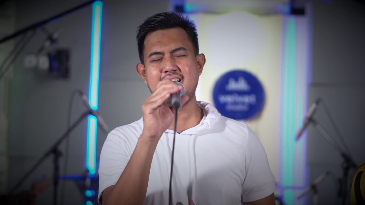 MERPATI BAND - Tak selamanya selingkuh itu indah