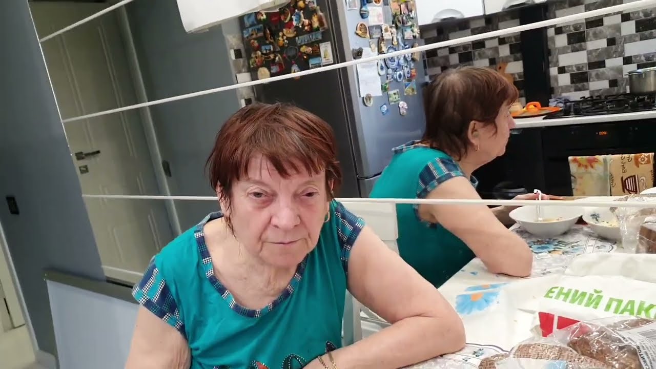 С мамой поужинали