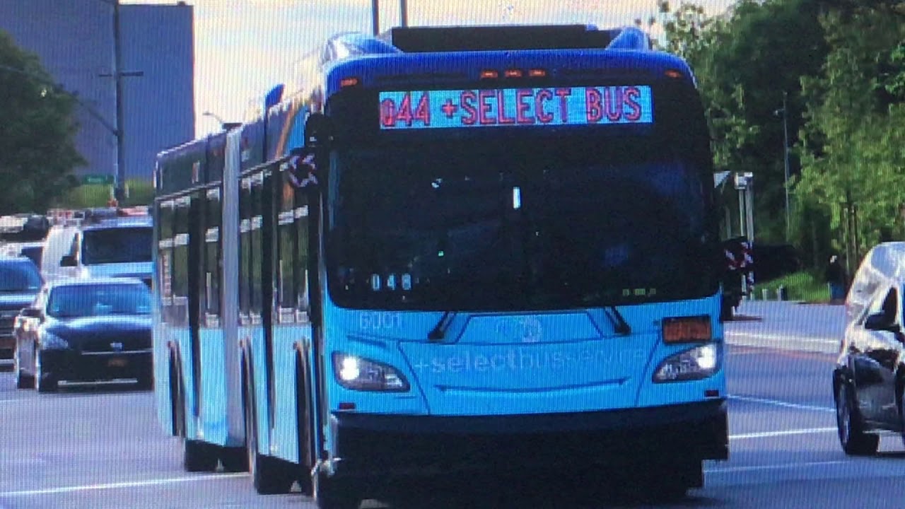 MTA NYCT BUS: Q44- SBS AUDIO ANNOUNCEMENTS TO BRONX ZOO VIA MAIN ST +SELECT BUS SERVICE