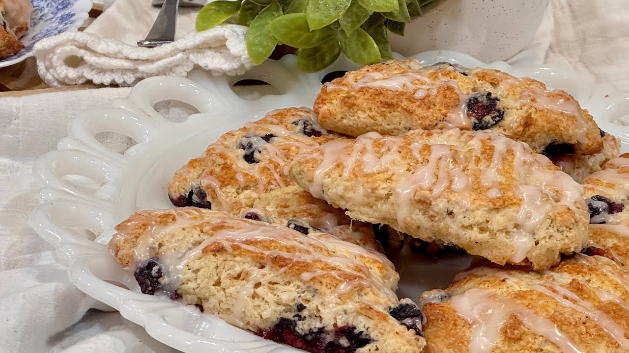  Blueberry Scones 