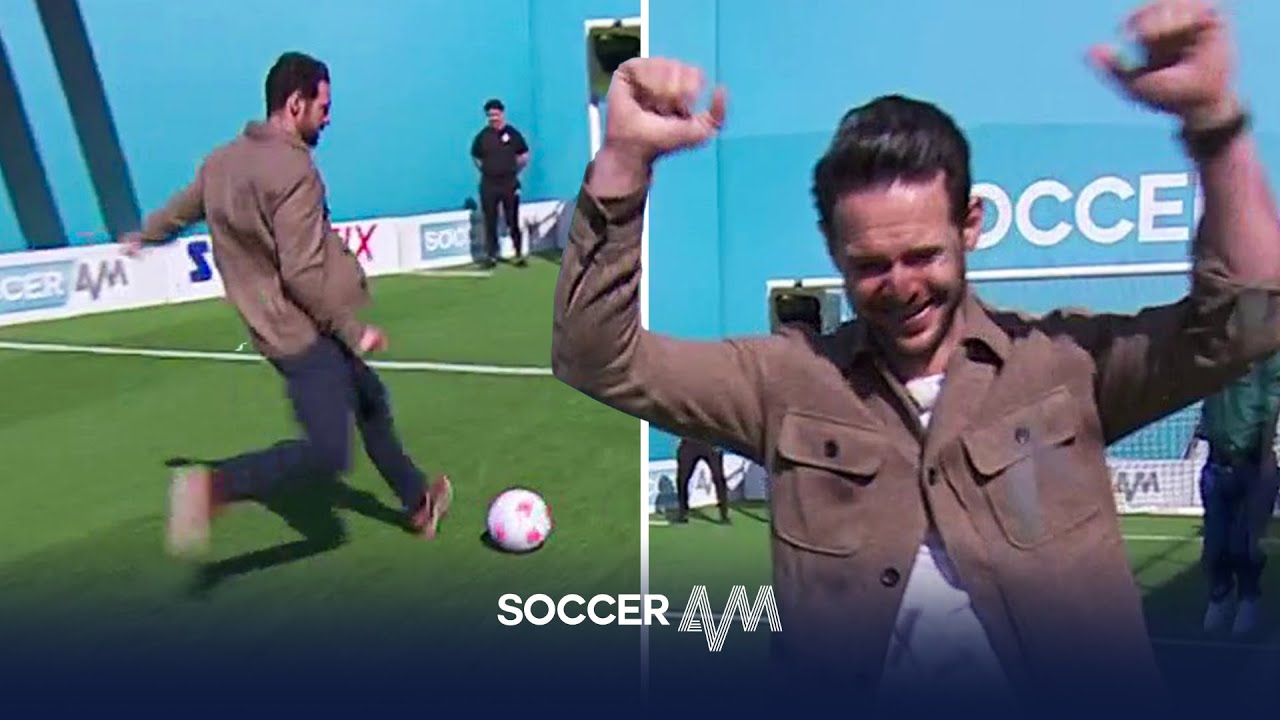 Ice cold 1v1! 🥶 Matt Jarvis, The Kaiser Chiefs & Kojey Radical take on Soccer AM Pro AM