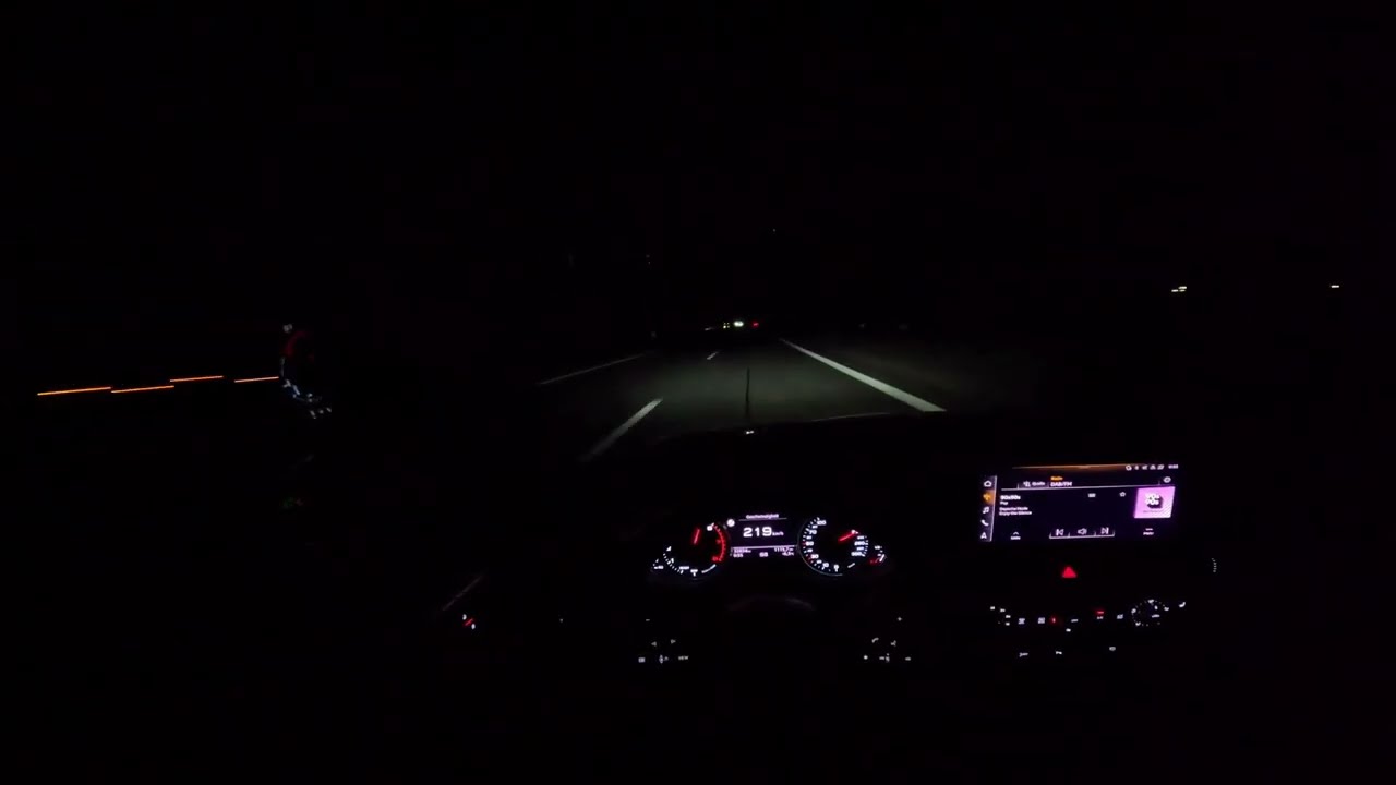 POV Audi A4 B9 2.0tfsi 150 hp acceleration / top speed  / night / german autobahn