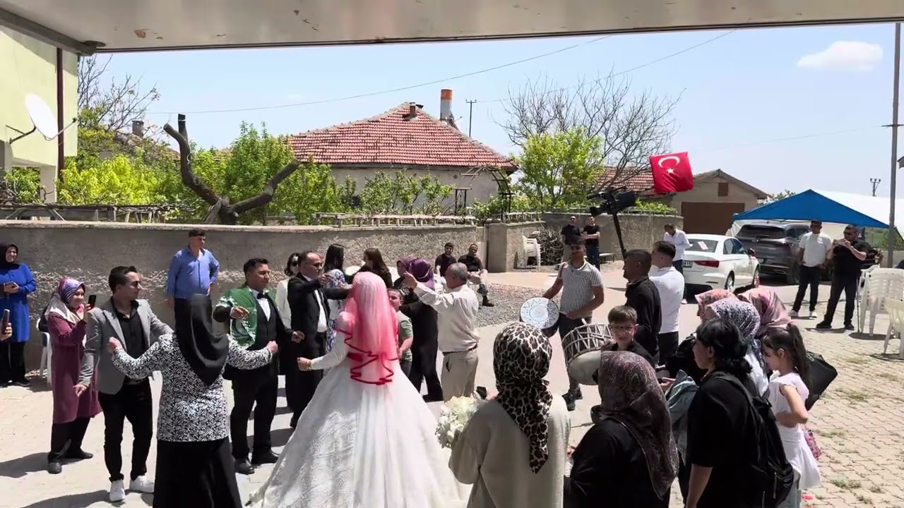 KÖY DÜĞÜNLERİ GELİN GETİRME -GÜLPINARLI HASAN FARKIYLA NEVŞEHİR DÜĞÜNLERİ -
