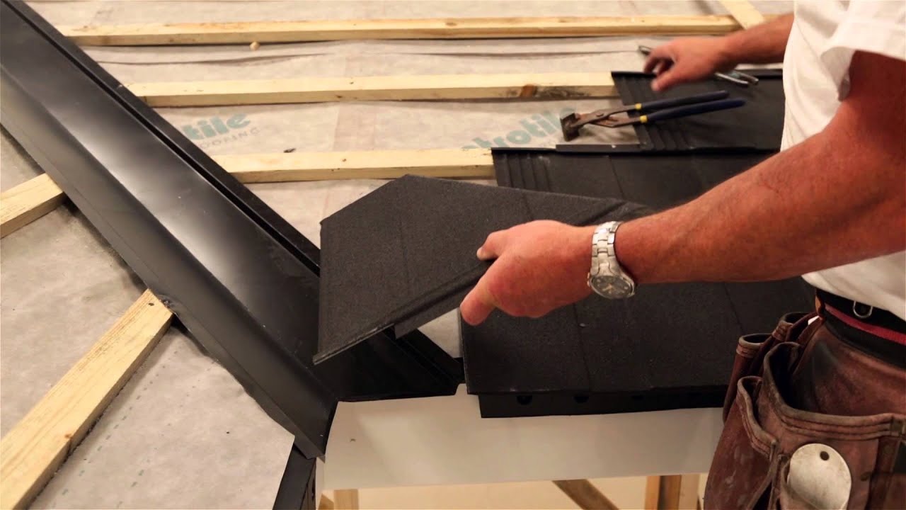 Fixing / Installing Lightweight Roofing: Valley without Expanding Foam