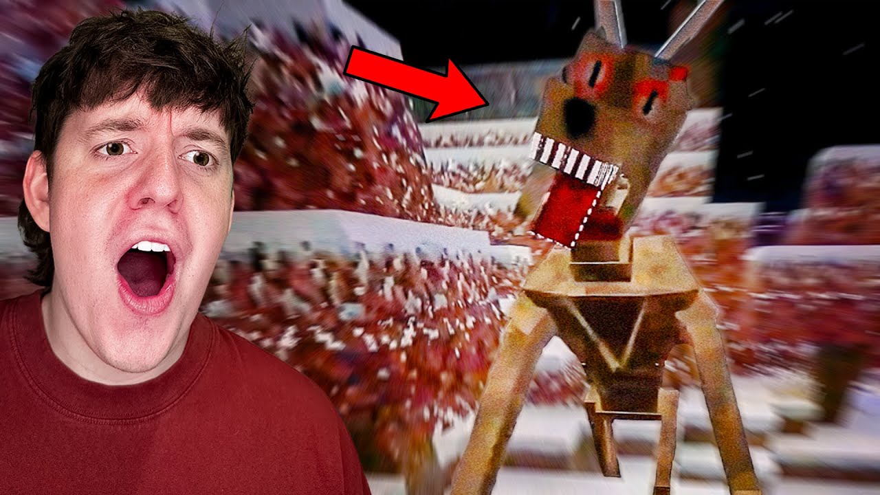 I GOT CAUGHT In Christmas Horror Minecraft!