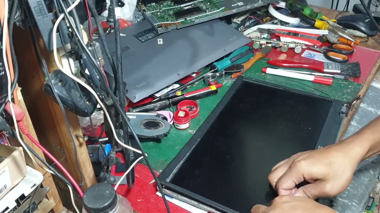 Ganti lcd asus p1411cm kiki