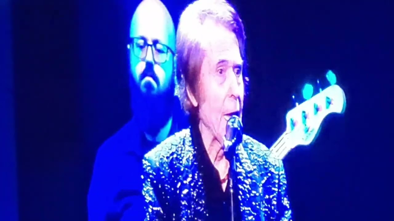 RAPHAEL / Ave Fénix / Luna Park Buenos Aires, Argentina 🇦🇷 / 14 mayo 2022 #Raphael