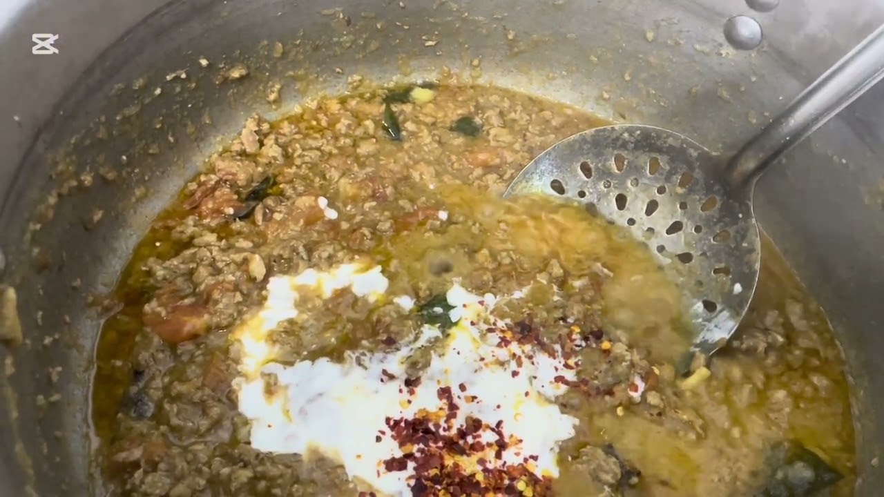 Karachi style mutton keema karadhi 