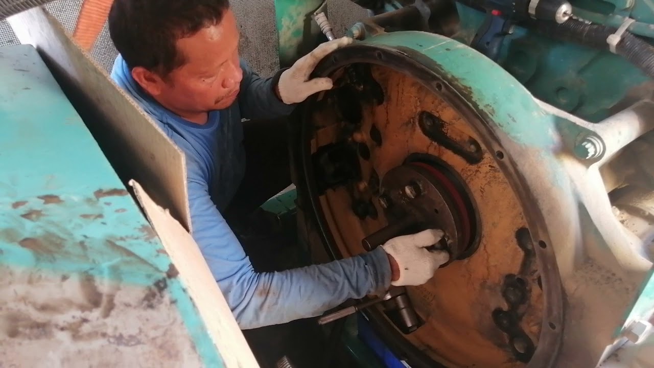 oil seal CHANGE KTA50 CUMMINS IS IN SITE PROJECT PART 2