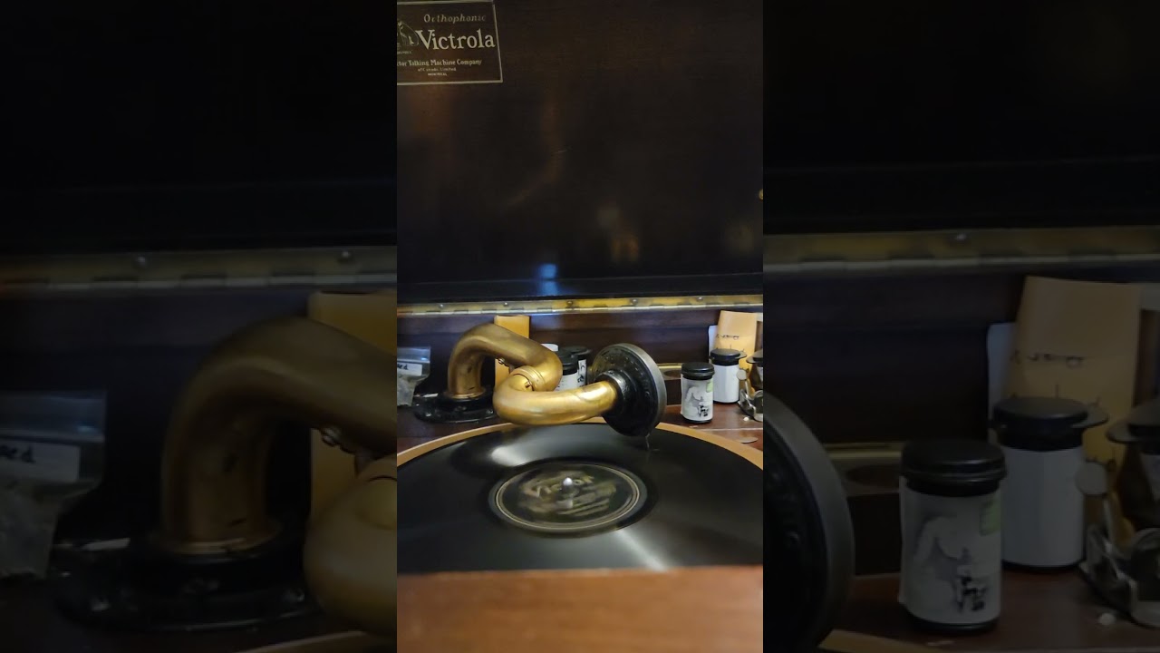 By The Sad Luana Shore - Marguerite Farrell Victor Records #18105 1916