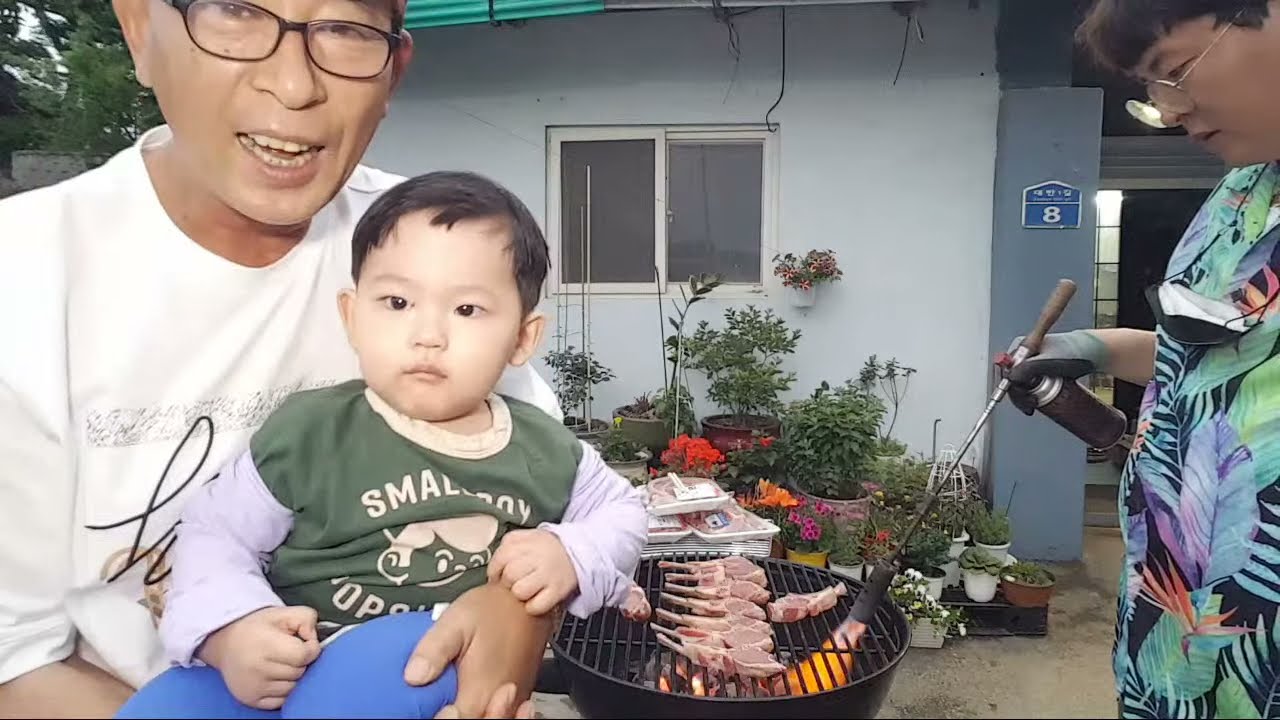 [포크맨TV] 시골 농촌 식구들 숱불 양갈비  먹방 합니다