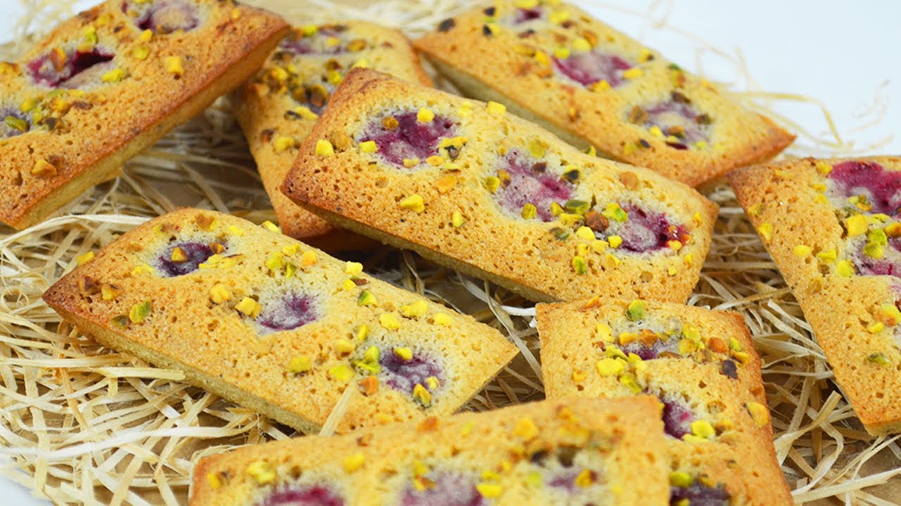 FINANCIERS FRAMBOISE PISTACHE - UNE TUERIE