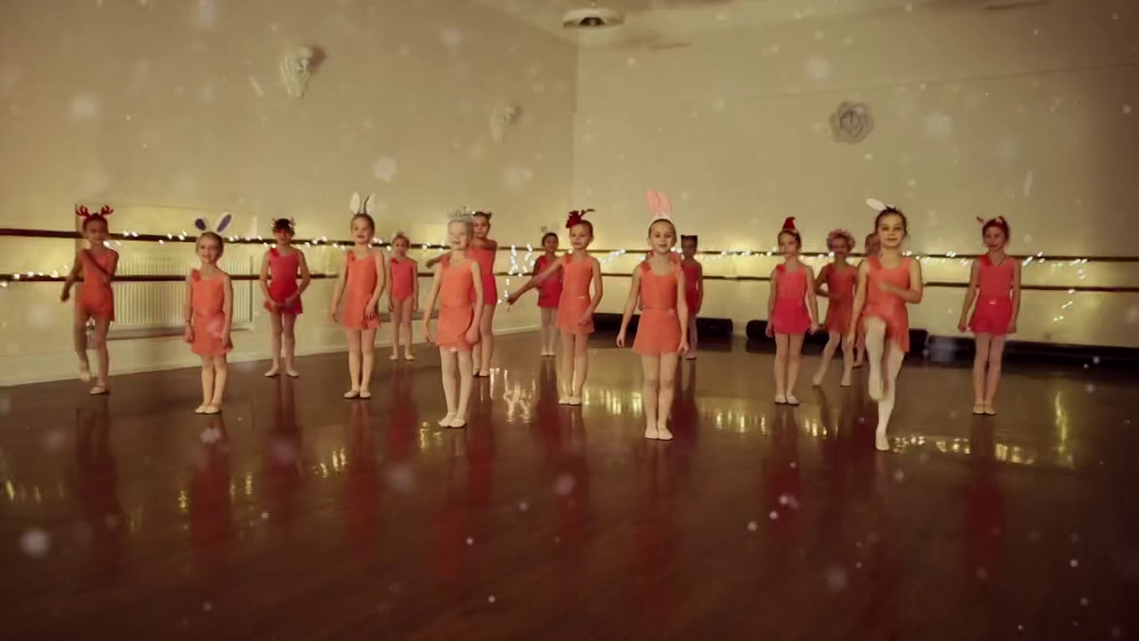С Новым 2021 годом! Зимний интенсив  Балетная школа MD School  Черкассы Украина 2020