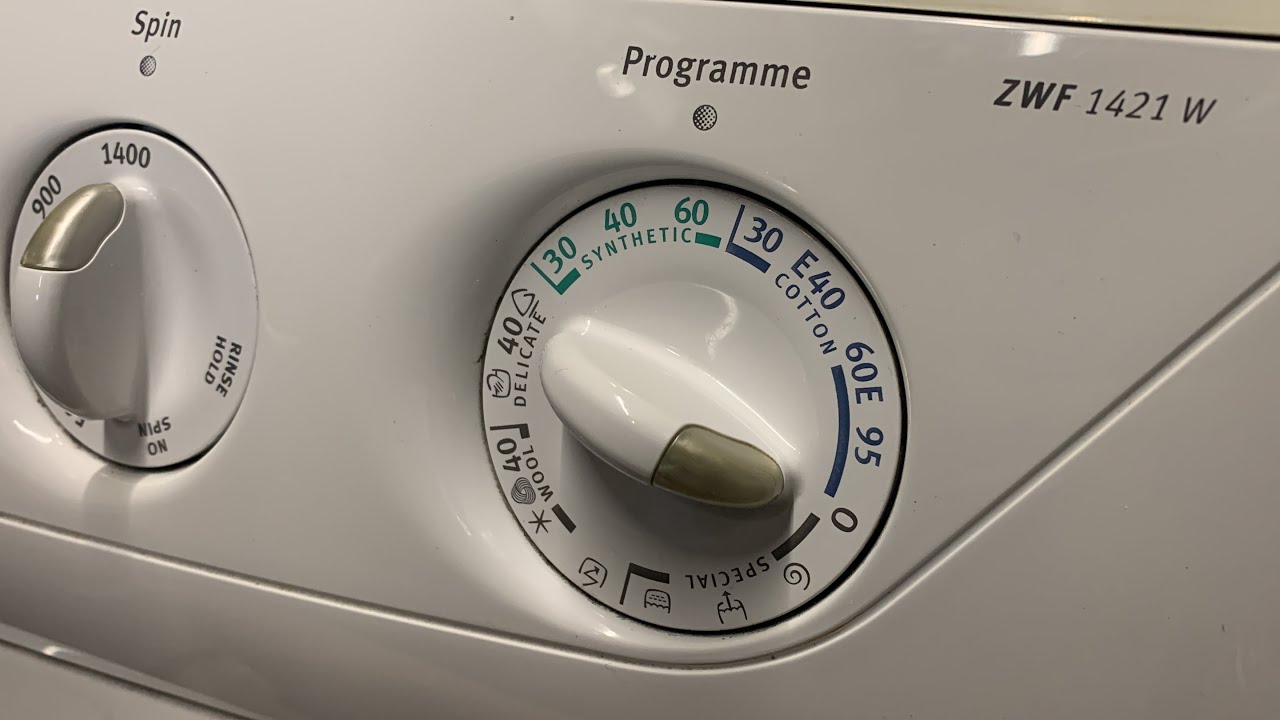Zanussi Aquacycle Essential ZWF1421W - Synthetics 60° + Quick