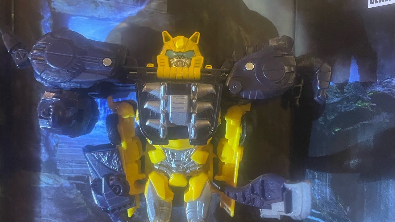 Transformers rise the beast combiner bumblebee review