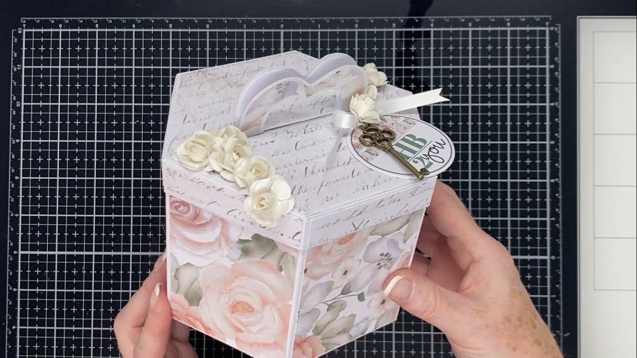 Assembly Tutorial for the Hexagon Gift Box