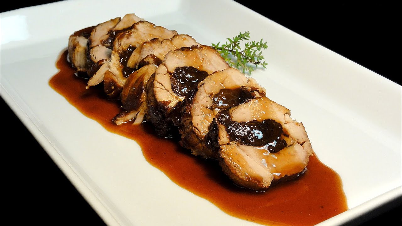 Solomillo de cerdo relleno de ciruelas. Recetas de cerdo