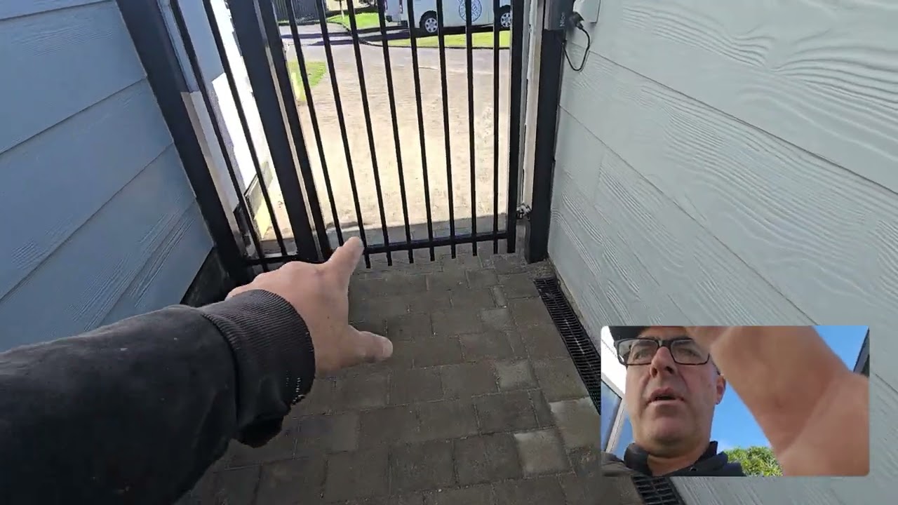 Nice walkie 1024 pedestrian gate motor. Automated pedestrian gate.