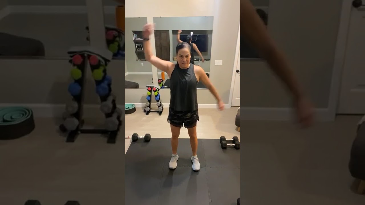 Daily Dose of Fitness LIVE, Strength and Stretch Thursday!