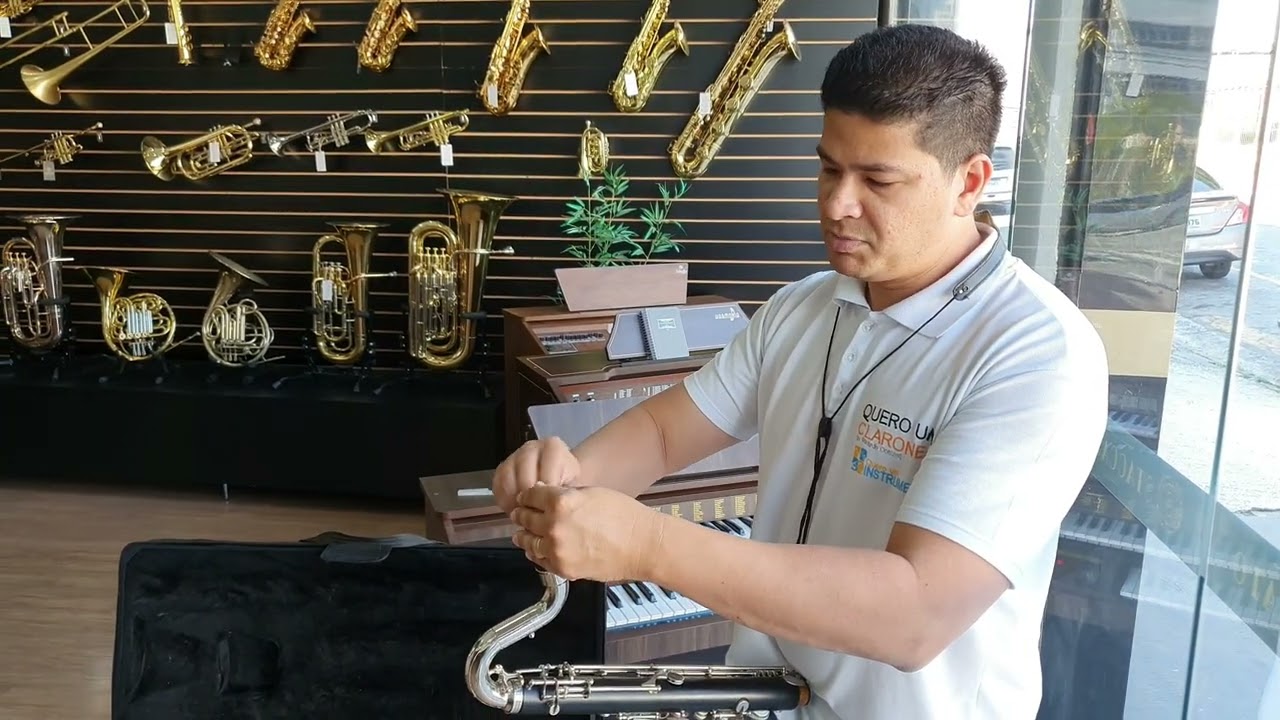 VENDIDO - Clarinete (clarone) Baixo Schieffer com extensão até Dó grave usado - OPORTUNIDADE