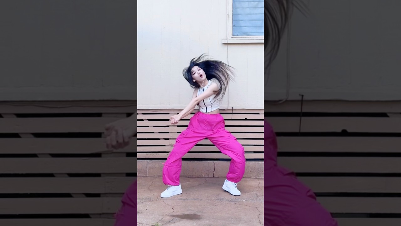 BABYMONSTER - &lsquo;DRIP&rsquo; first chorus dance cover #babymonster #drip #kpopdance